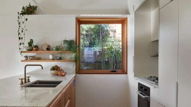 หน้าต่างรับแสงและวิวในครัว